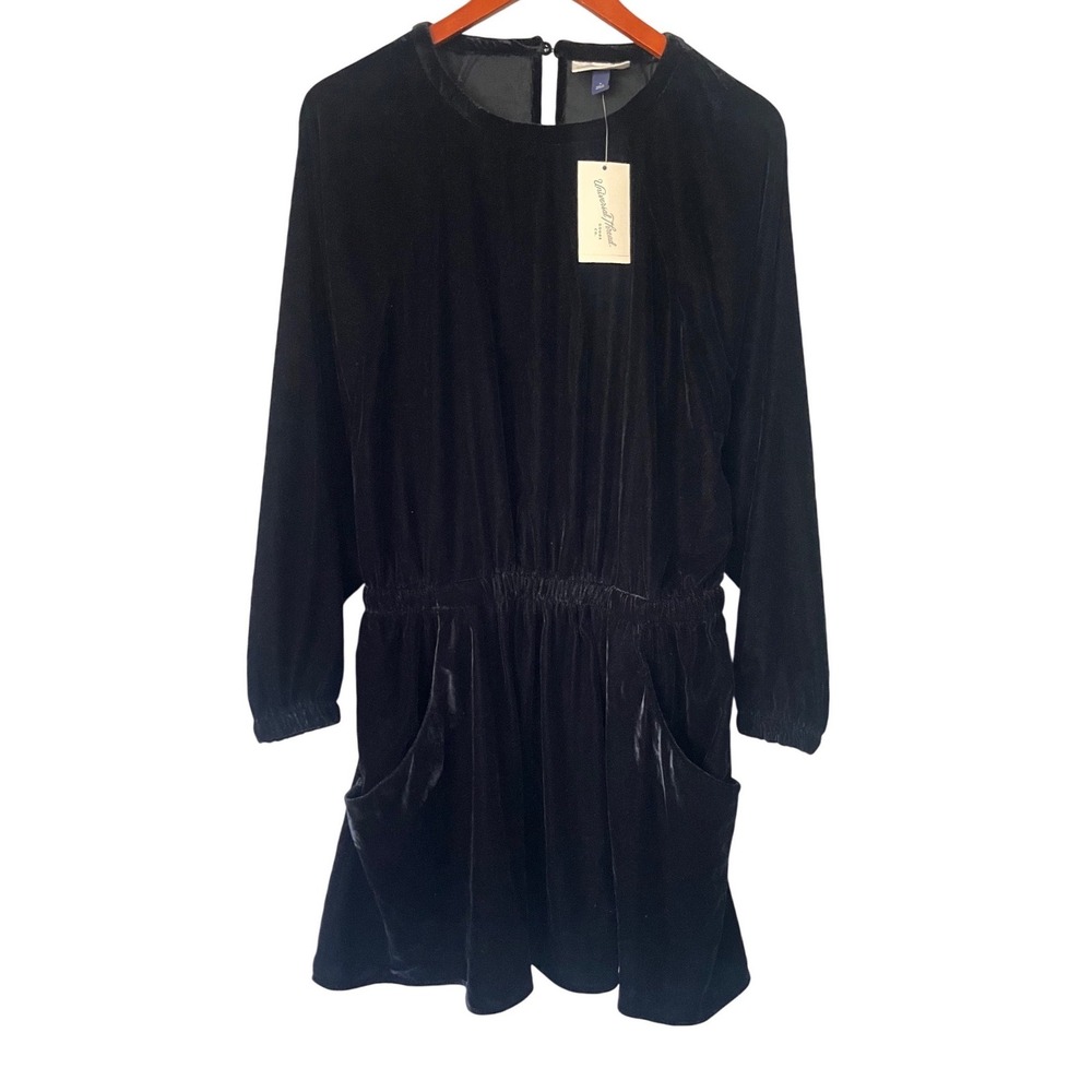 Universal Thread Womens Black Velvet Long Sleeve Mini Swing Dress Gothic NWT